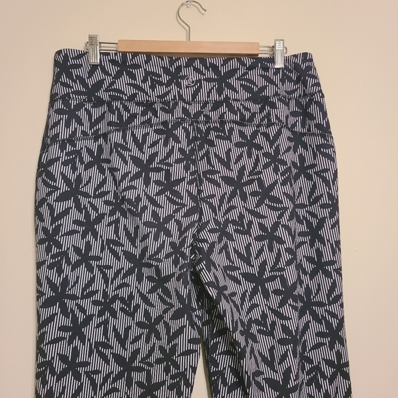 Lands End | Women's Navy & White Striped Floral Bootcut Pants (Size Large/Tall) - Picture 7 of 11